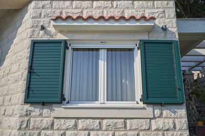 Shutter Reattachment in Denver, CO